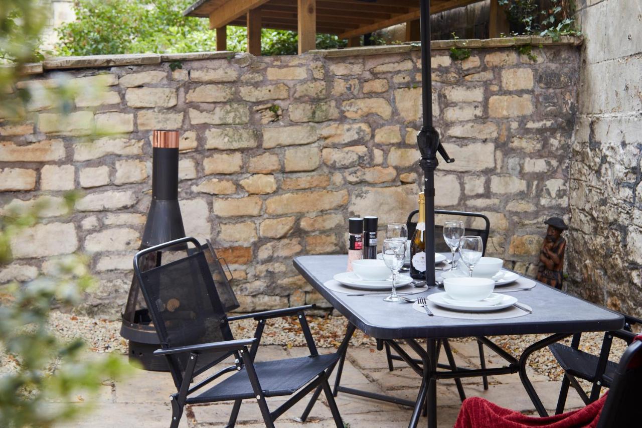 Wonderful Apartment In Bath With Garden - Sleeps 8 Exterior foto