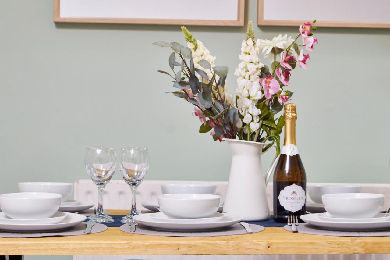 Wonderful Apartment In Bath With Garden - Sleeps 8 Exterior foto