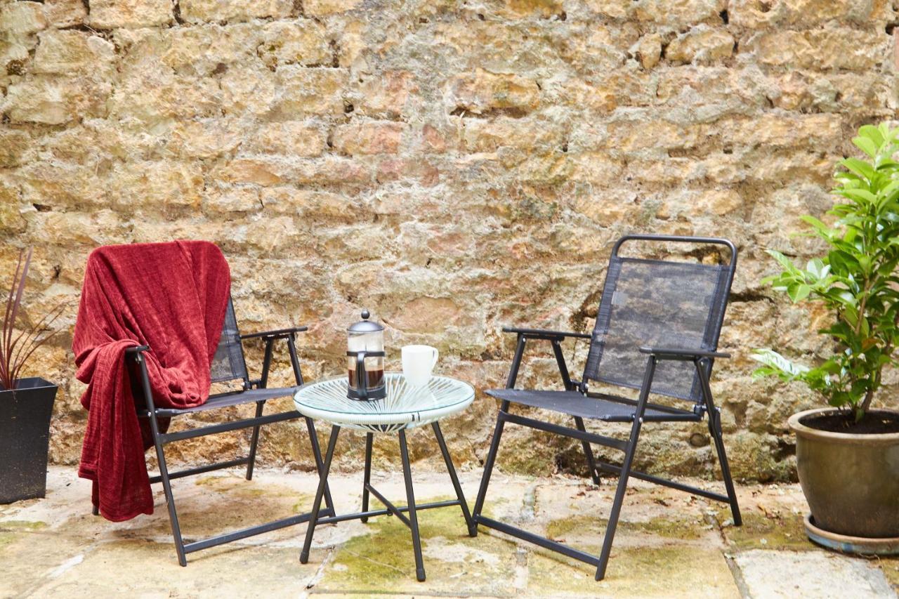 Wonderful Apartment In Bath With Garden - Sleeps 8 Exterior foto