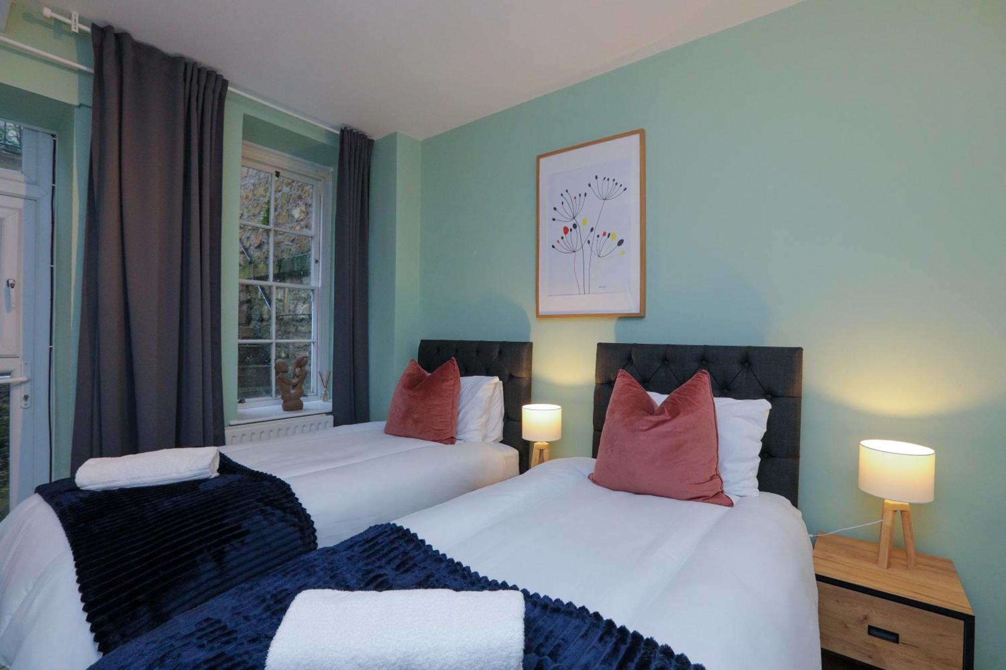Wonderful Apartment In Bath With Garden - Sleeps 8 Exterior foto