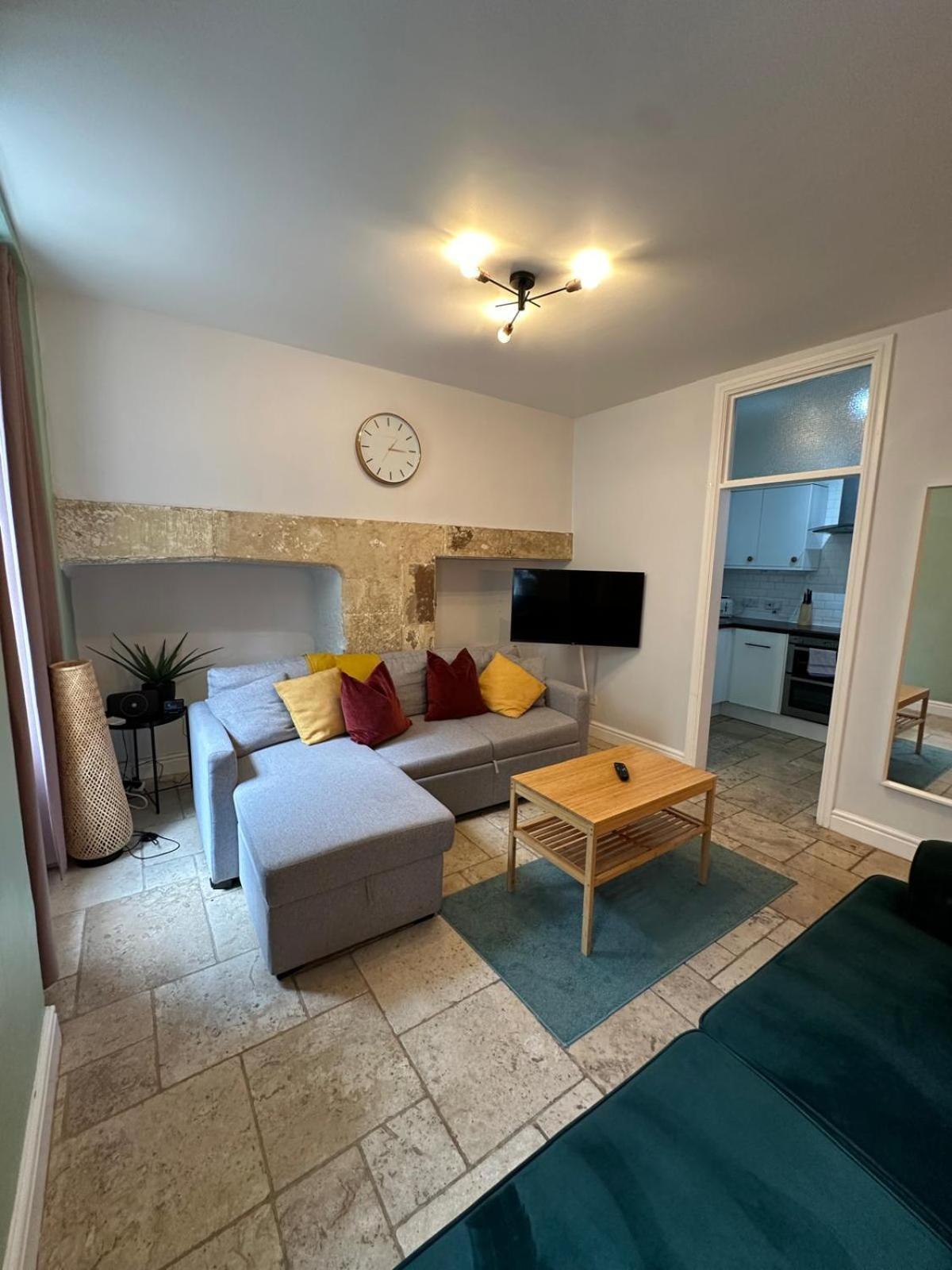 Wonderful Apartment In Bath With Garden - Sleeps 8 Exterior foto